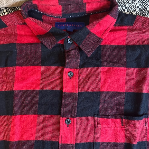 Aeropostale Men’s Buffalo Plaid Shirt – Red & Black Flannel with Elbow Patches - Picture 4 of 5